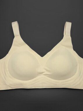 Shapedly Smoothing Comfort Wireless Jelly Bra Off White (4XL)